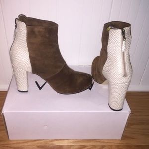 Custom leather booties/heels. Size 8/39